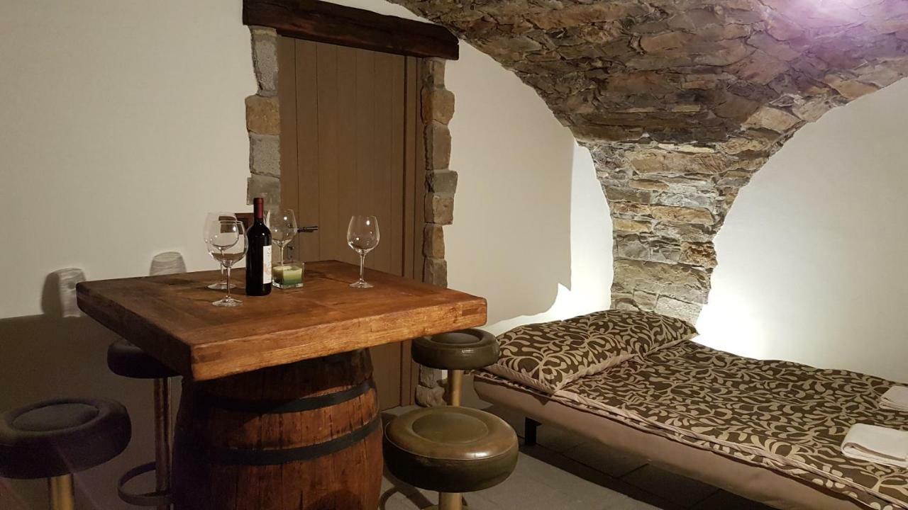 Wine Cellar Room Vipava Eksteriør bilde