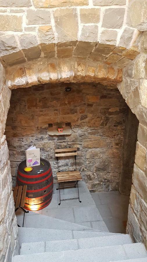 Wine Cellar Room Vipava Eksteriør bilde